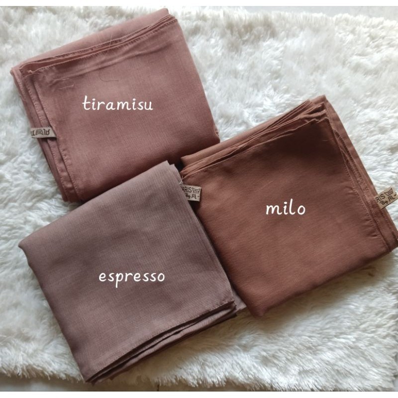HIJAB PARIS PREMIUM JUMBO 140x140 / Hijab Segi Empat Paris Premium