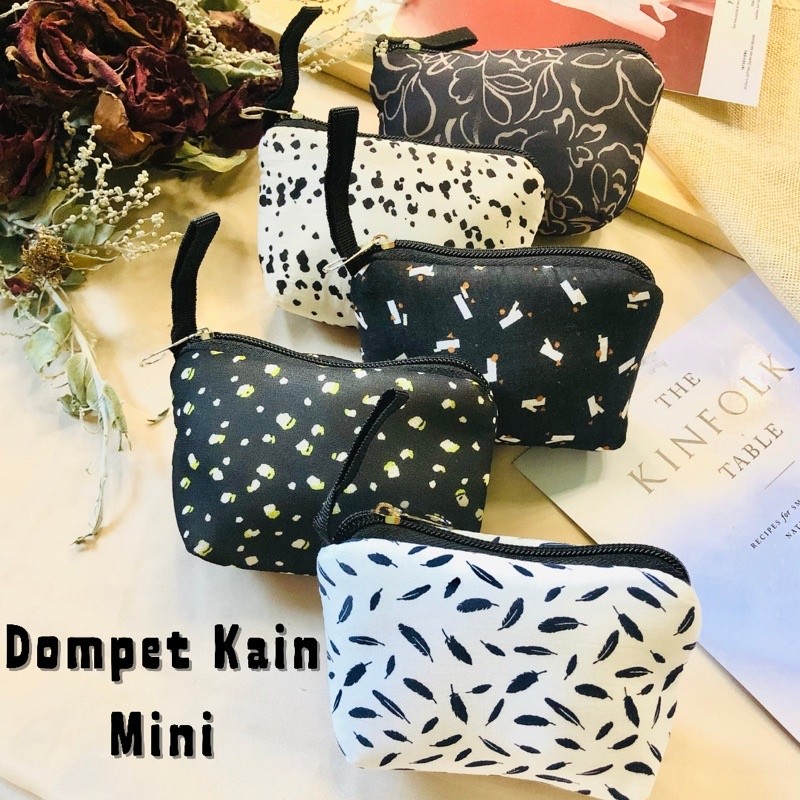KLIMAUSHOP Dompet Koin Mini Dompet Kain Resleting  Dompet Souvenir Murah