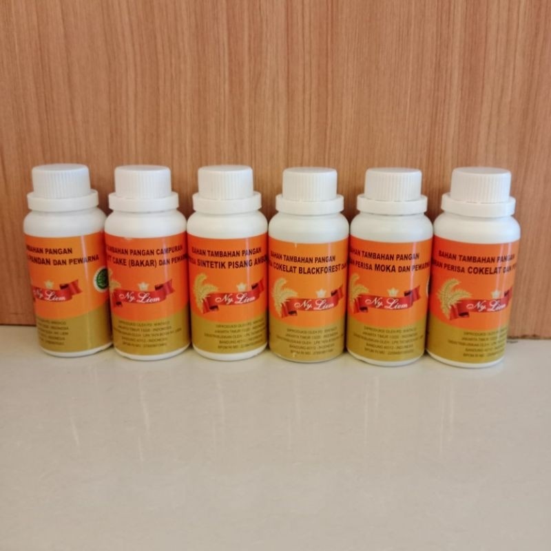 

Pasta Ny.Liem 100ml/Pasta dan Pewarna Nyonya Liem 100ml
