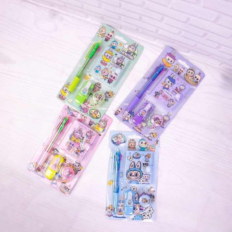 

topsmile - Set Alat Tulis Karakter Labubu untuk Anak-anak Sekolah - Pensil, Penghapus, Spidol, Penggaris, Pulpen dan Buku