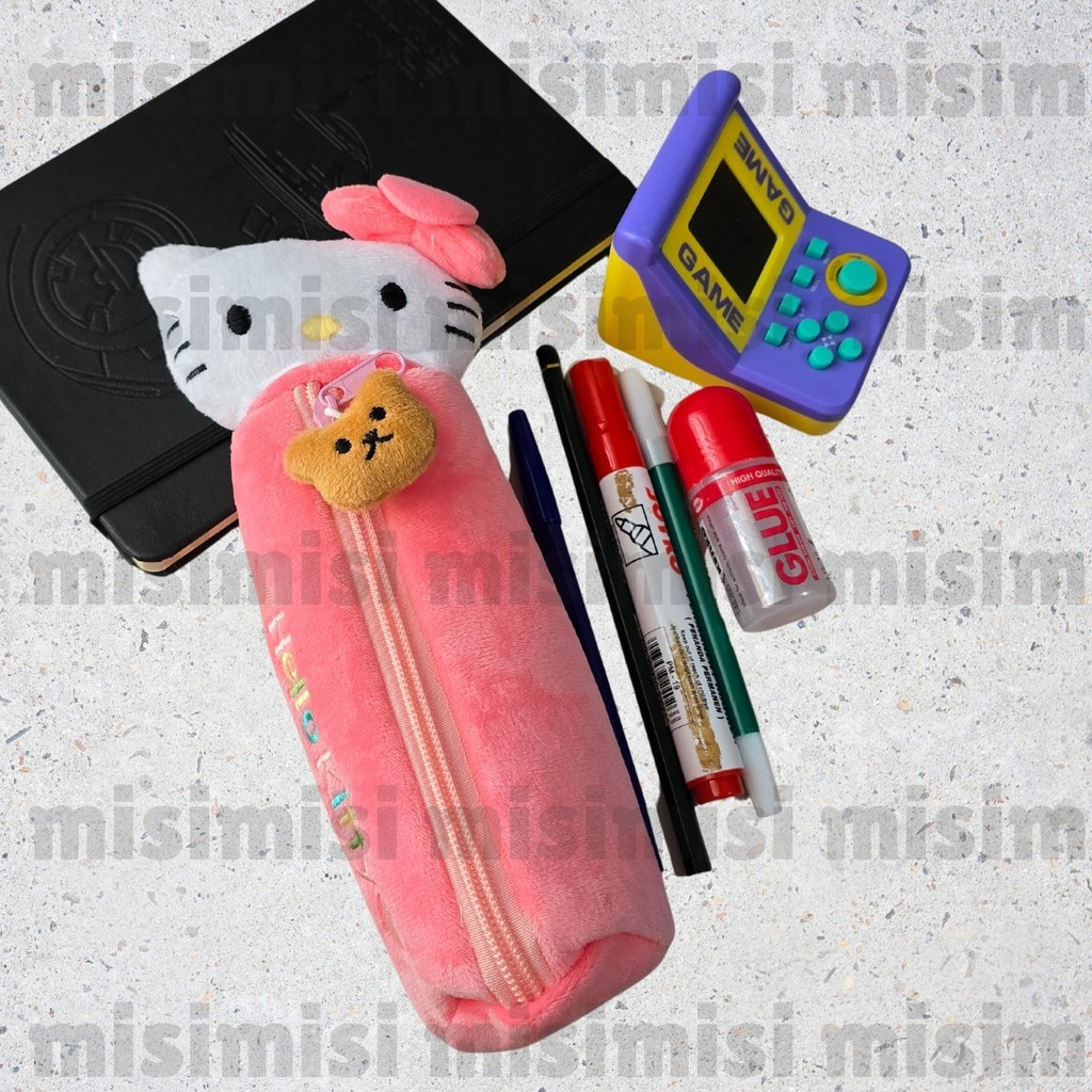 

Tempat Pensil Cewek Hello Kitty Pink Beludru