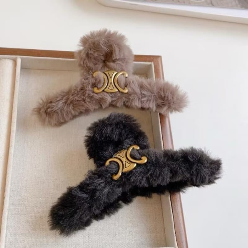 Ready Jepit Jedai Bulu Love bear CC