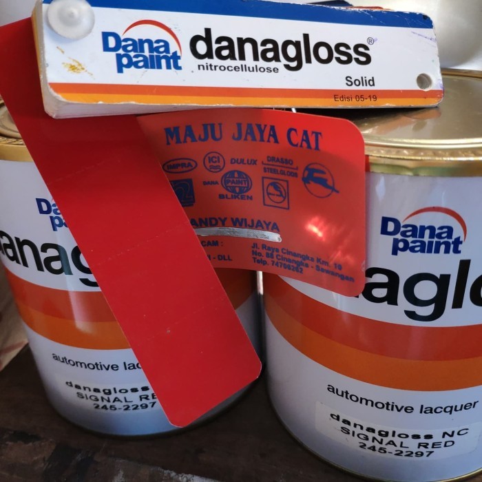 cet /cat mobil danagloss kemasan 1kg signal red 2297