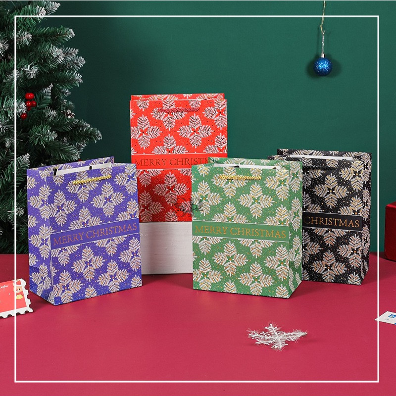 

Paper Bag Christmas Motif Classic / Goodie Bag Natal / Tas Hampers Natal