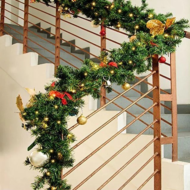 

2.7M Garland Natal Daun Hijau Polos Rimbun Dekorasi Natal Garland