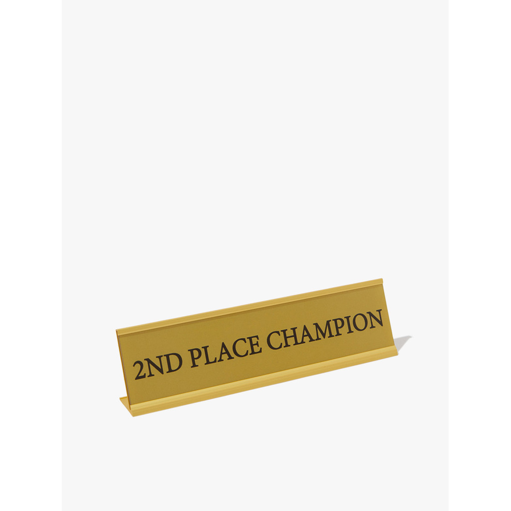 

Typo - Buku & Alat Tulis - Desk Sign - Gold