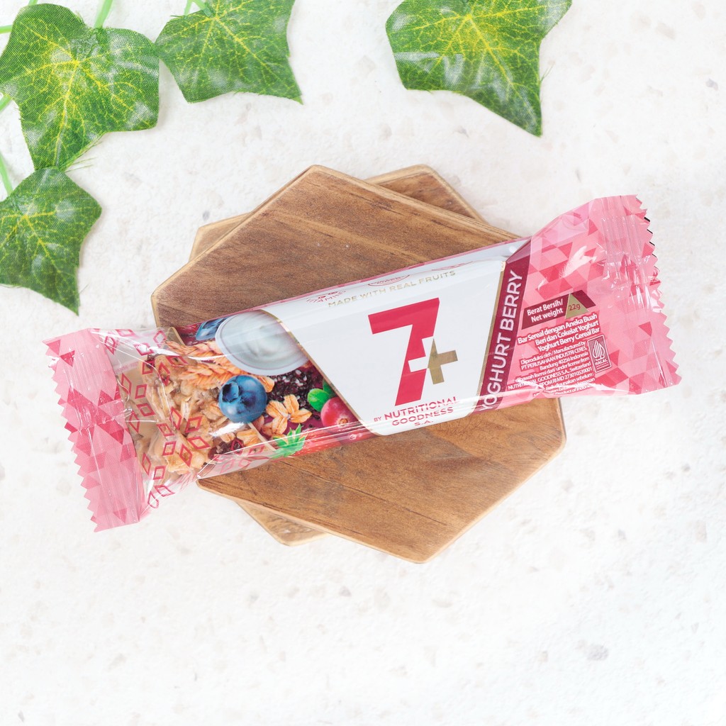 

7+ Yoghurt Berry Granola Bar - Nutritional Goodness