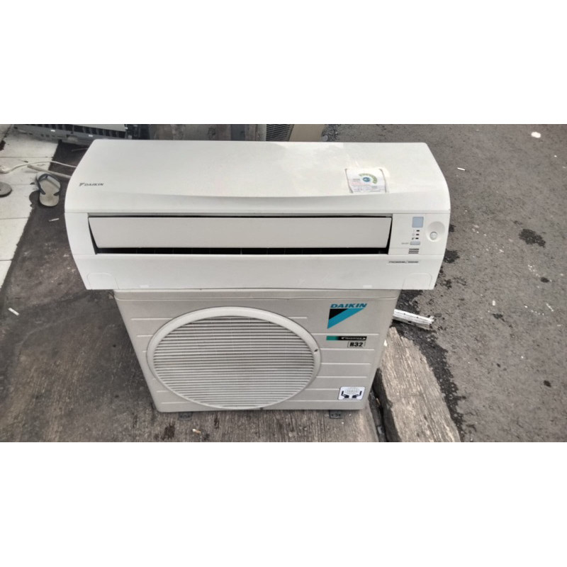 AC DAIKIN 1pk inverter thailand R32 Second ori plus pasang