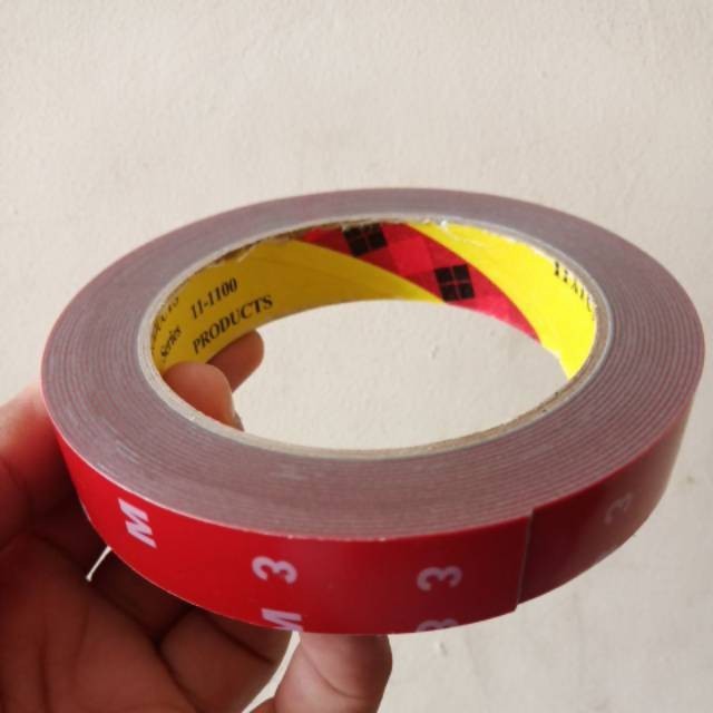 

ZULAIKHANUGROHOSHOP DOUBLE TAPE 3M MERAH FOAM PE LEM BOLAK BALIK 20MM X 4,5 METER