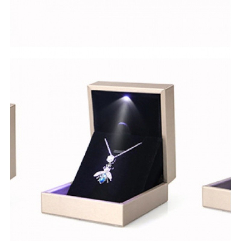 

Necklace Brushed Leather LED Lamp Jewelry Pendant Box