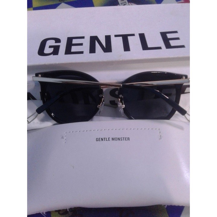 Second hand Gentle Monster Merlynn Original Sunglass Like New