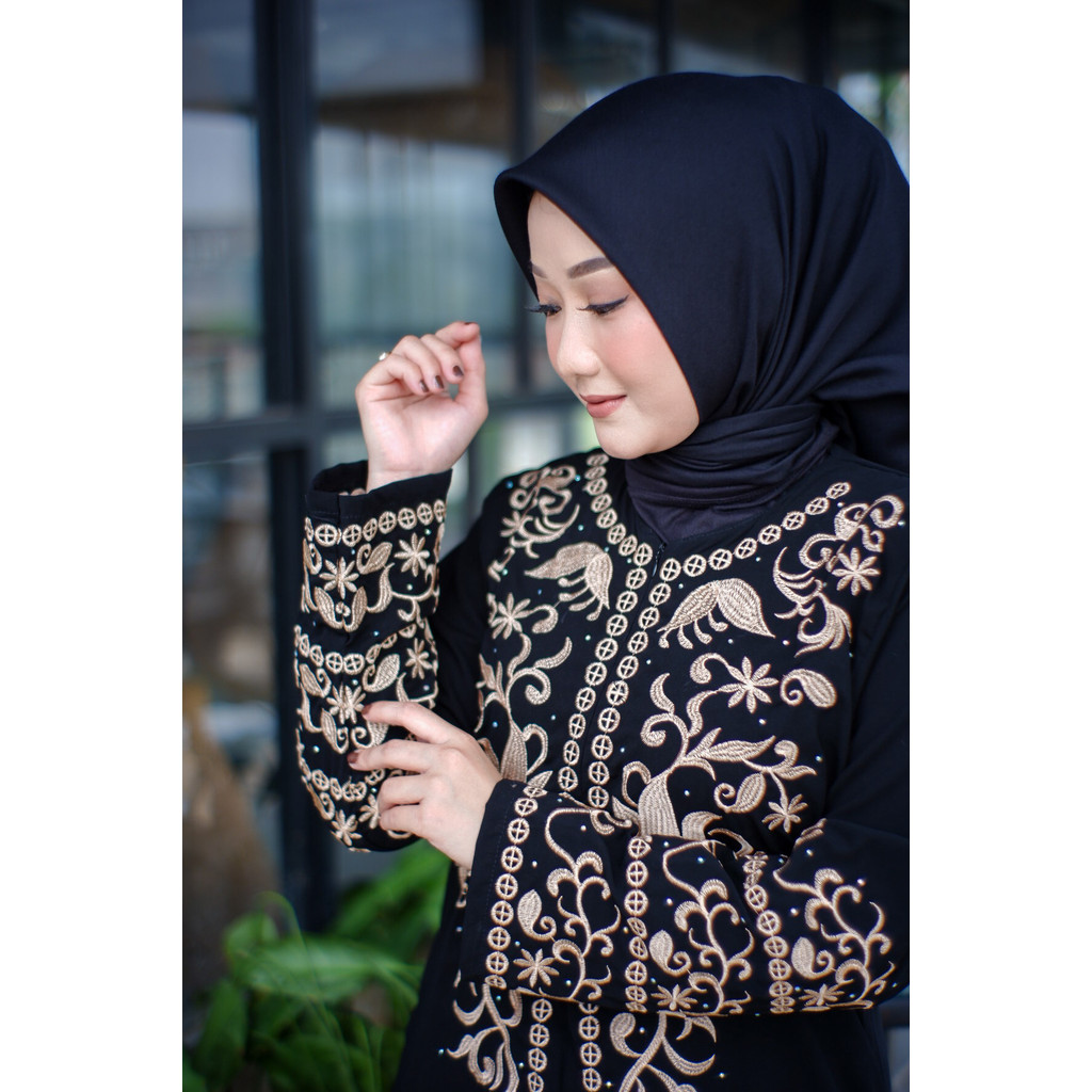 Abaya Hitam Gamis Saudi Jetblack Premium Bordir Elegan Mewah - SAVANA