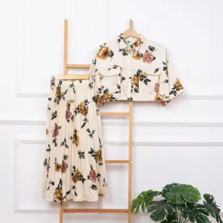 One Set Fuji / One Set Clara Kemeja Crop & Rok Midi Plisket