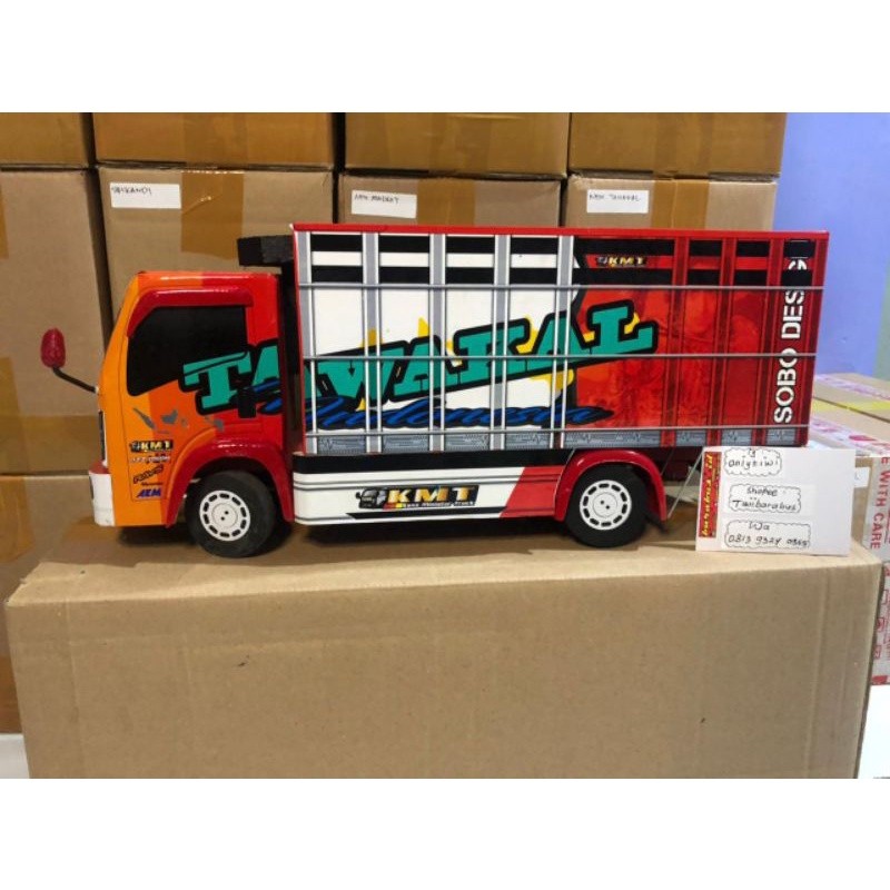 Miniatur Truk Tawakal Indonesia Pro