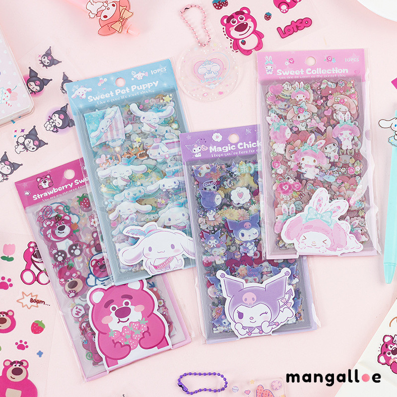 

✨COD 10 Pcs/Set Stiker PVC Sanrio Tahan Air Beruang Stroberi Stiker Hias Kartun /Lucu Kartun Stiker Buku Pegangan -MG
