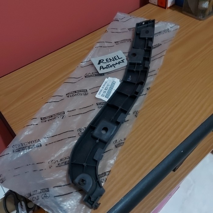 Braket bemper belakang Toyota Avanza Xenia Old/ lama Original Parts Baru