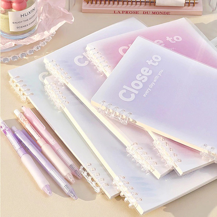 

Notebook Aesthetic / Binder 360 Derajat Kuliah Buku Diary Luch A5/B5/ Buku Catatan Notebook / Buku Tulis Sekolah / Buku Jurnal Korea Binder Daun Lepas Gradien Estetika 60 Lembar