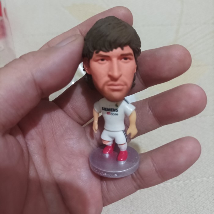 KY562 Raul Madrid Soccerwe figure