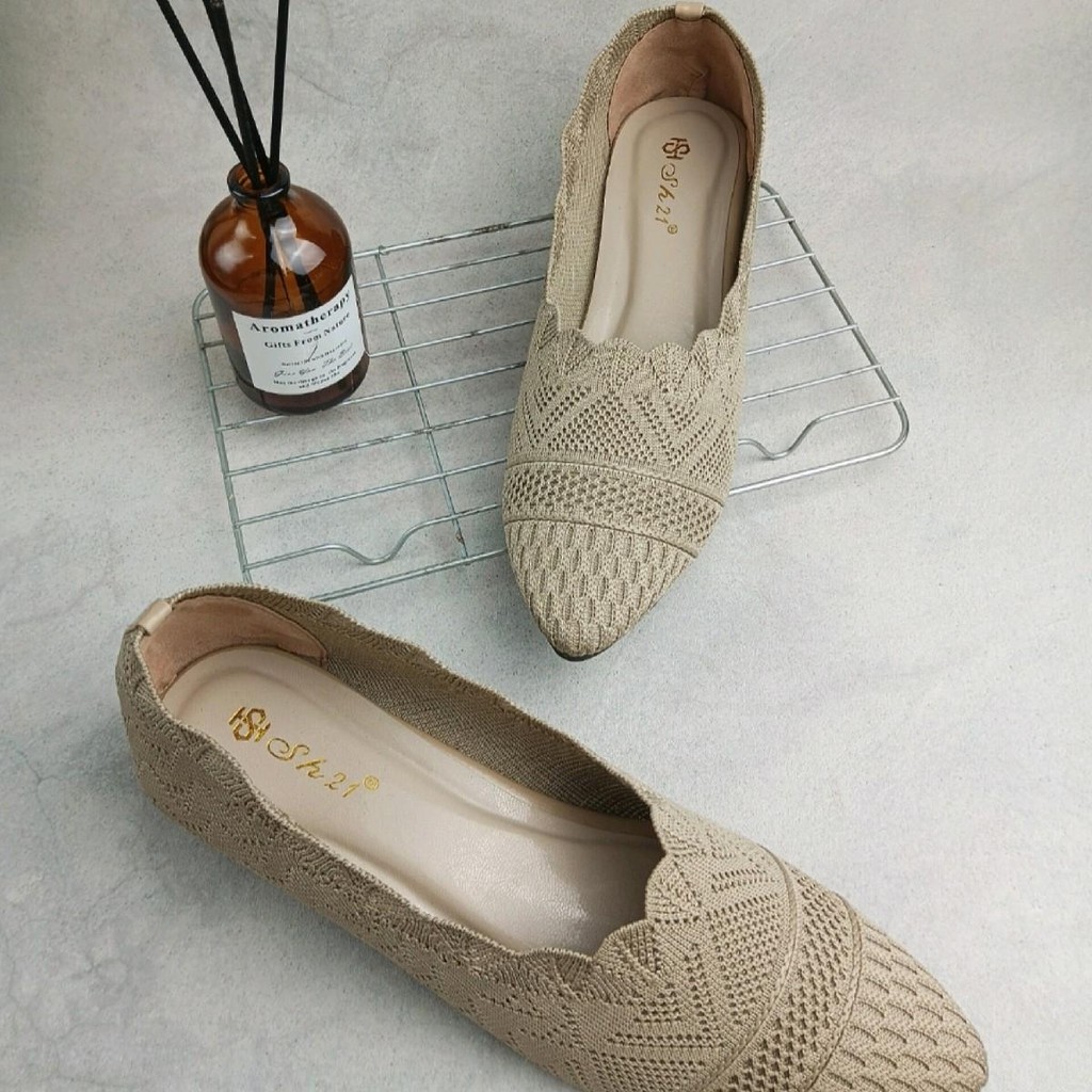 Sepatu Wanita Runcing Import 3cm Shoes Pesta