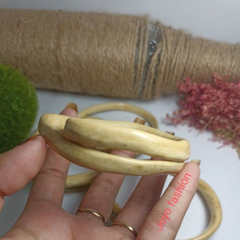 GELANG AKAR BAHAR ASLI PUTIH MINIMALIS