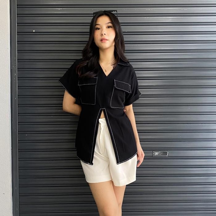Vivi Slit Shirt Kemeja Kantor Wanita Lengan Pendek Linen - Hitam, Allsize