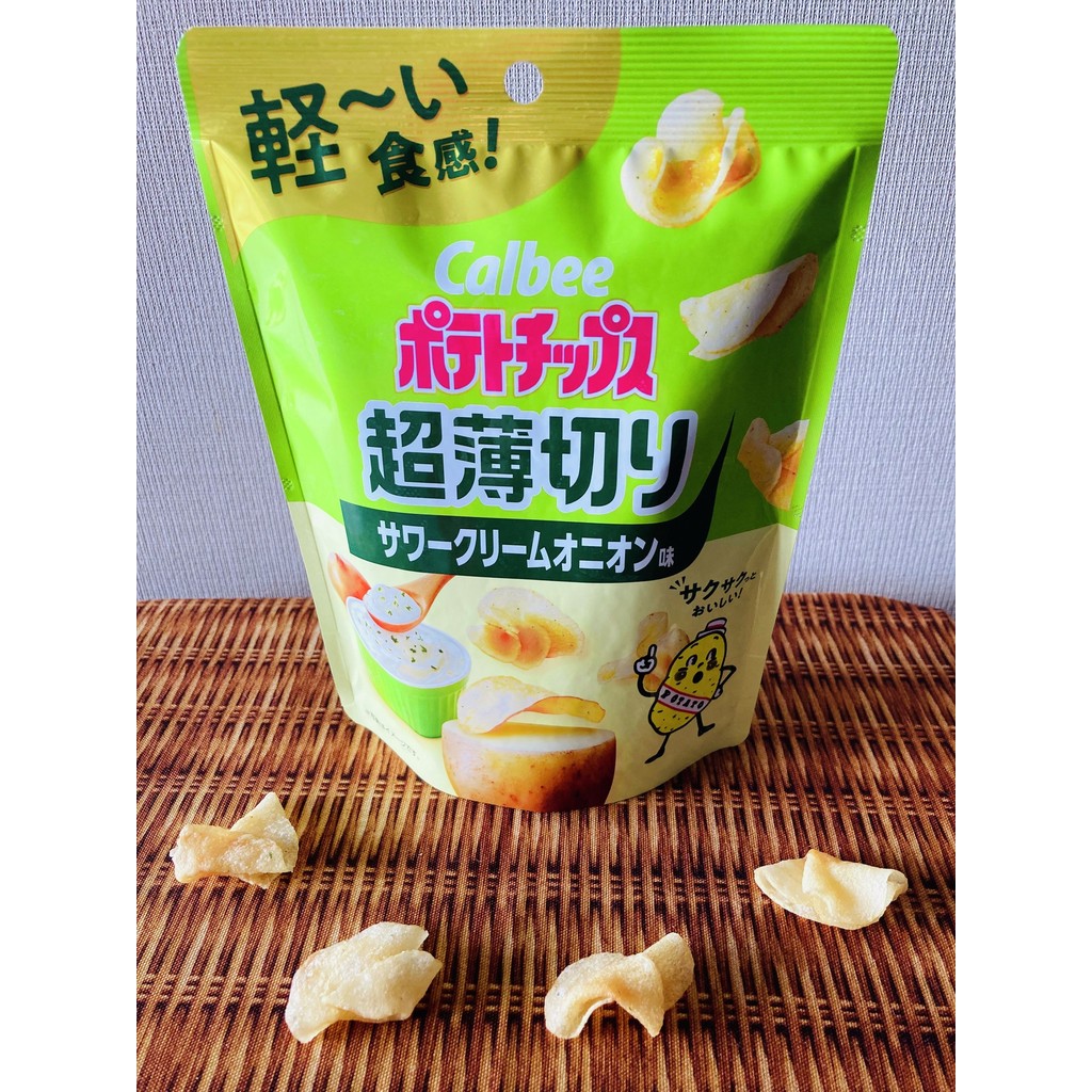 

Calbee Thin Potato Sour Cream Onion LIMITED EDITION