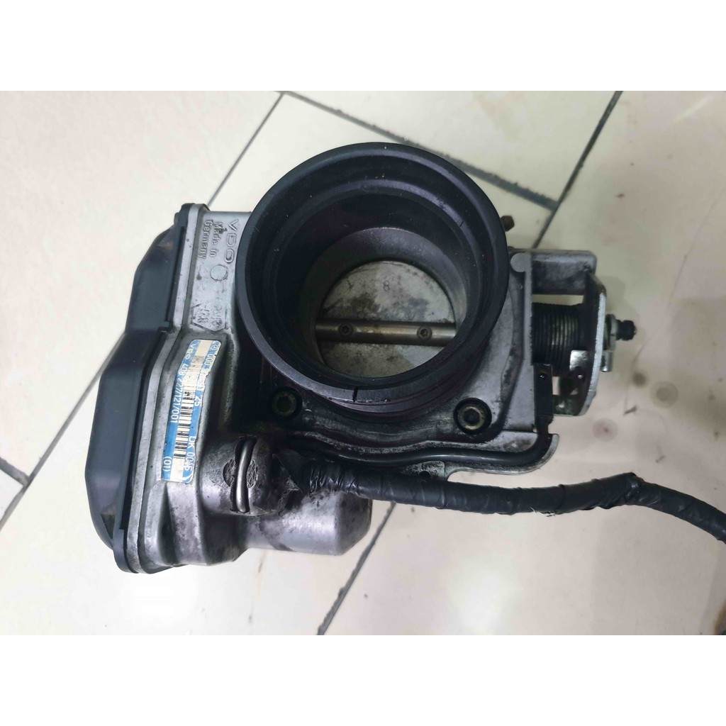 throttle body Mercy Mercedes W202 C200 C180