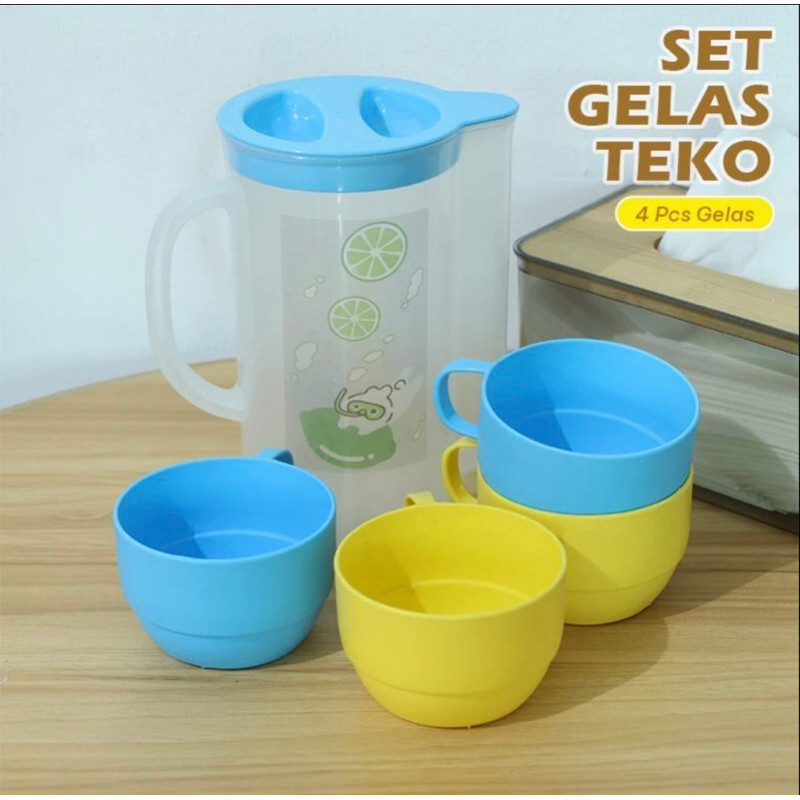 (GTT) Teko Set Gelas Kapasitas 1200ml / Set Teko Plastik dan 4 Gelas Jerami / Gelas dan Teko Air / K