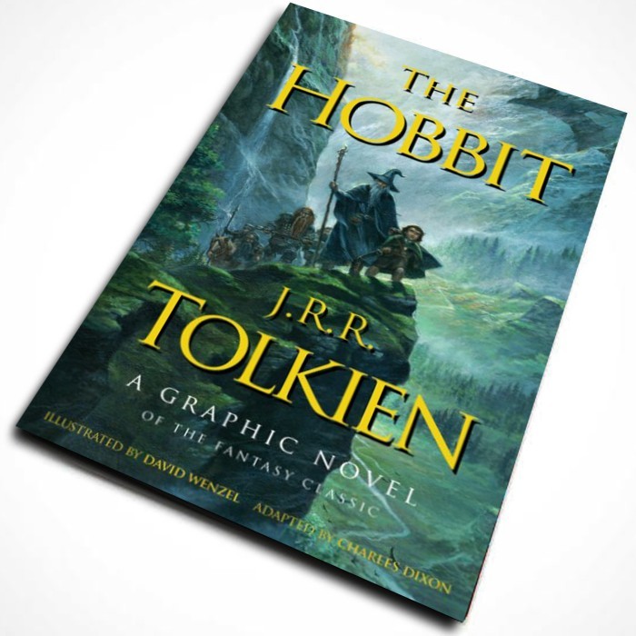 DLL25 Komik The Hobbit A Graphic Novel 2024