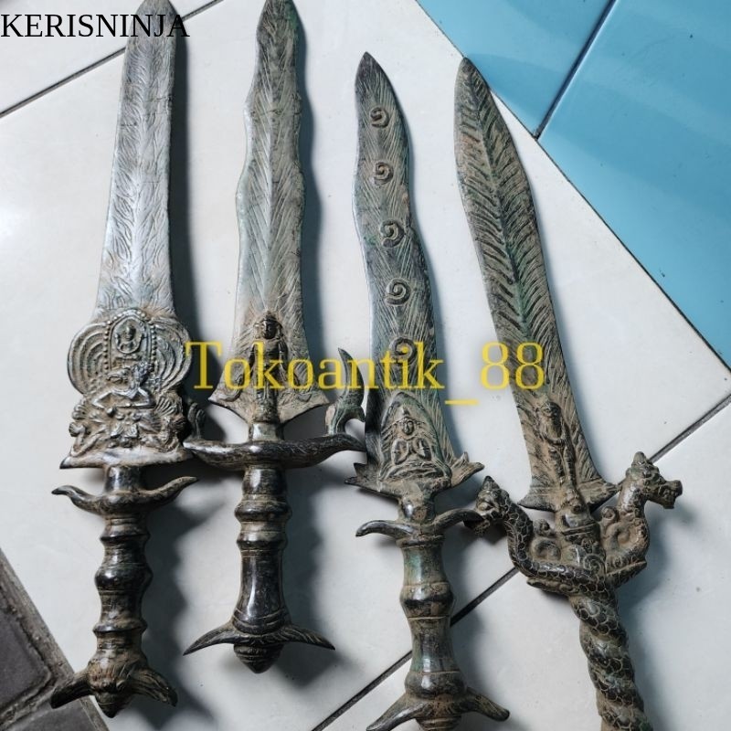 KADGA PEDANG MAJAPAHIT ANTIK NJ7 laris