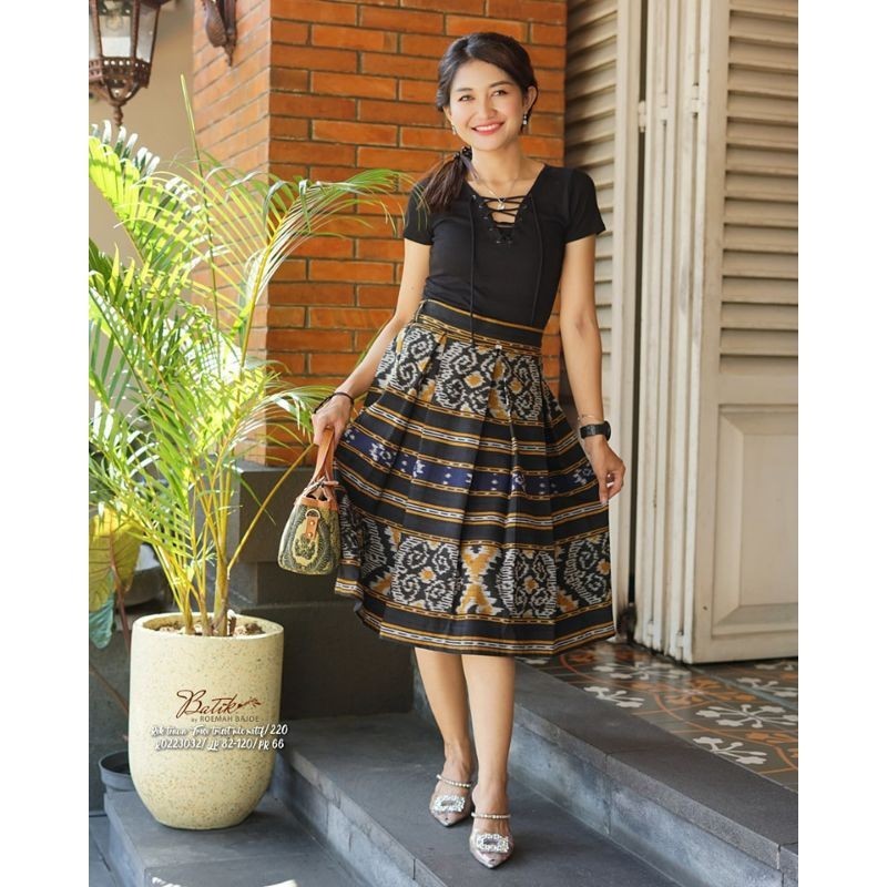 ROK TENUN PAYUNG-ROK SANTAI-BAJU KERJA SANTAI