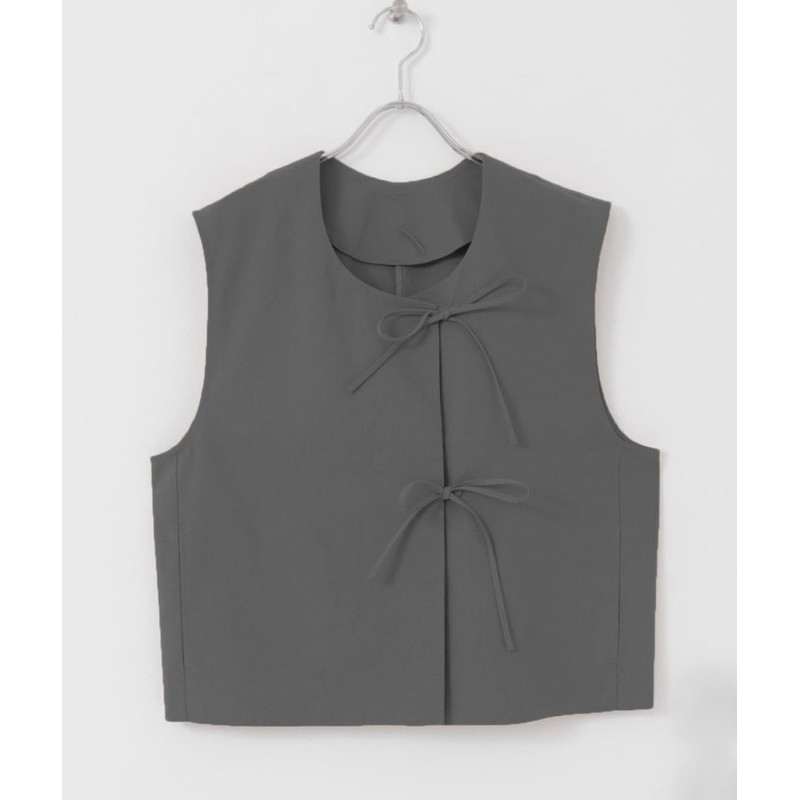 ROMPI KOREA / ROMPI CROP TOP / RACACA