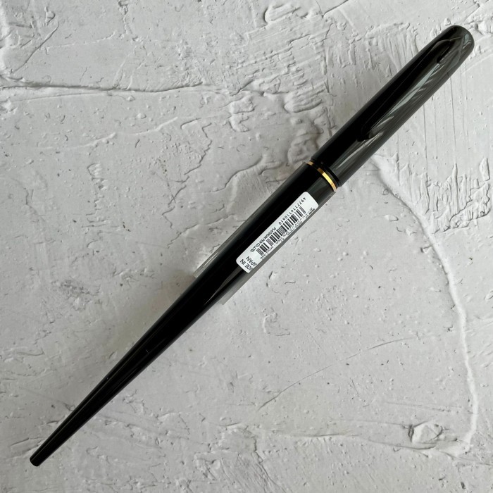 

best -PLATINUM Desk Fountain Pen DPQ-700A - Maroon