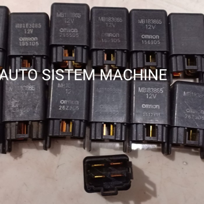 Car Part Relay Omron Mitsubishi L300 Diesel L039 Sparepart Mobil