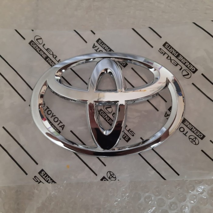 emblem logo toyota depan avanza new 2016 gantian logo calya original