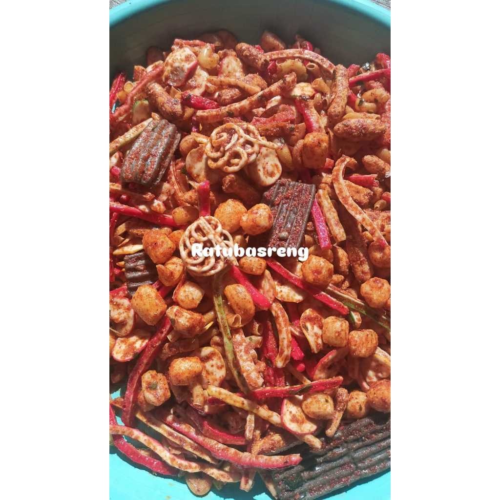 

KERUPUK SEBLAK MIX/CAMPUR PEDAS DAUN JERUK 500 GRAM
