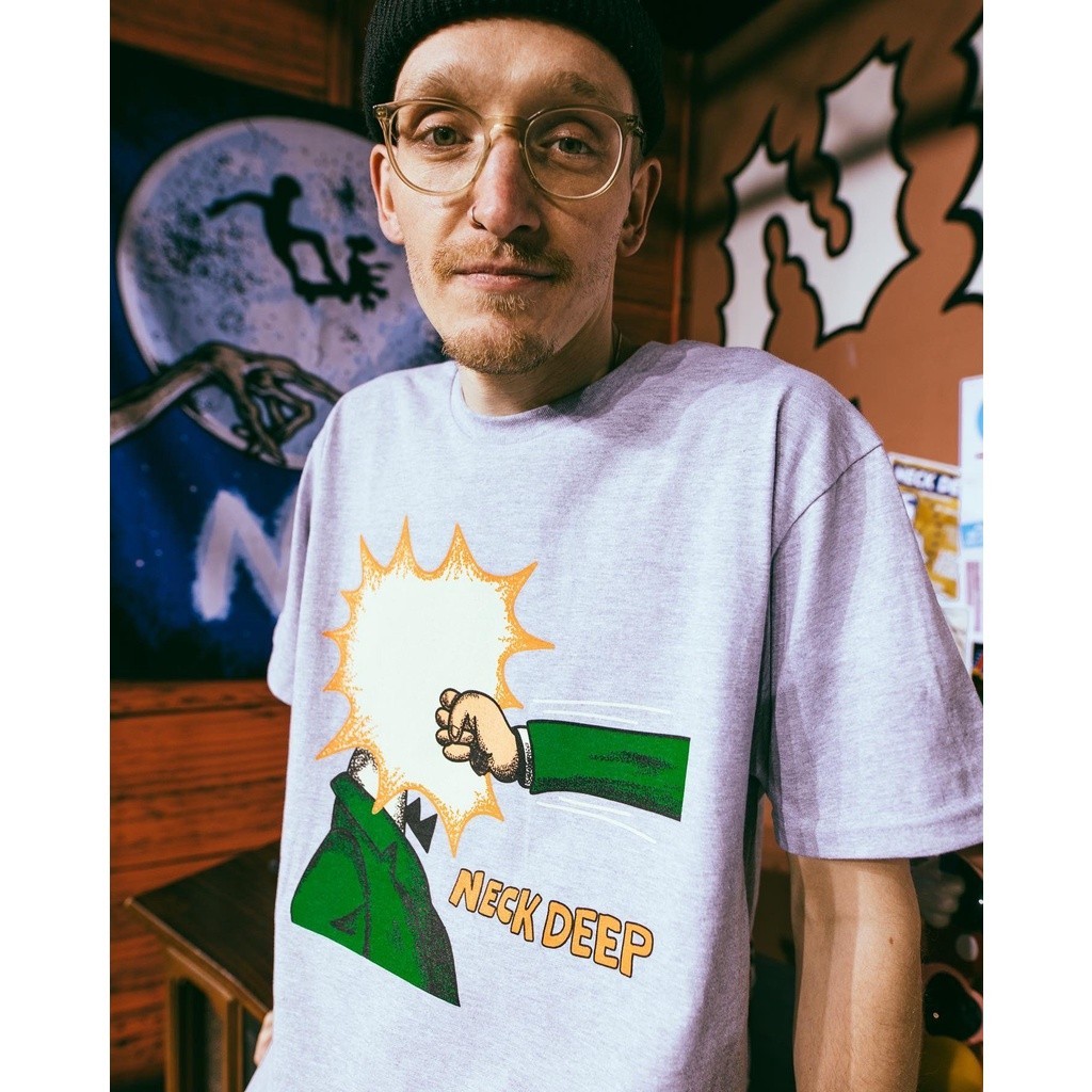 Kaos Band NECK DEEP Tshirt Band Merchandise Pop punk