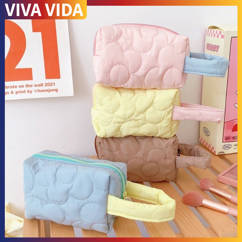 

Large Capacity Kotak Pensil Pouch Makeup Sleting Motif Bunga Flower Handle Pastel Tas Aksesoris Wanita Lucu