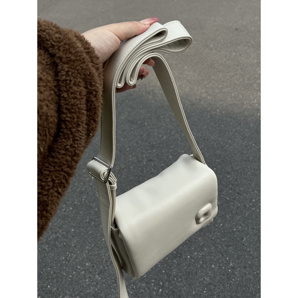 Ready~ 2026 Aroana Bag Wanita Tas bahu selempang Putih Bahu Pesta Tahun Baru Tas Persegi Kecil