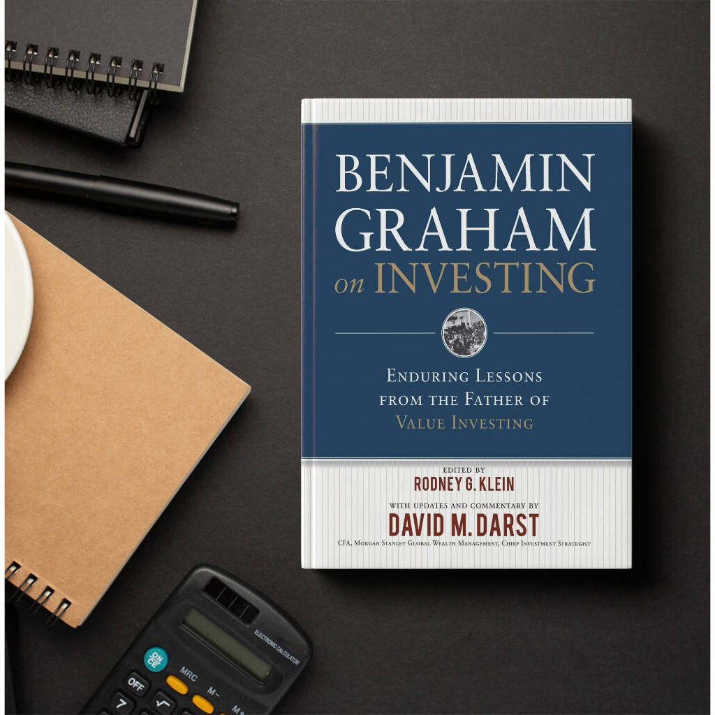 Benjamin Graham on Investing: Enduring Lessons from the Father of Value Investing - Benjamin Graham
