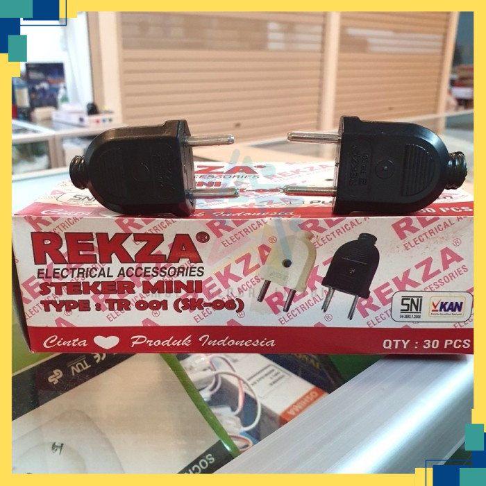 STEKER GEPENG / STEKER LISTRIK MINI HITAM