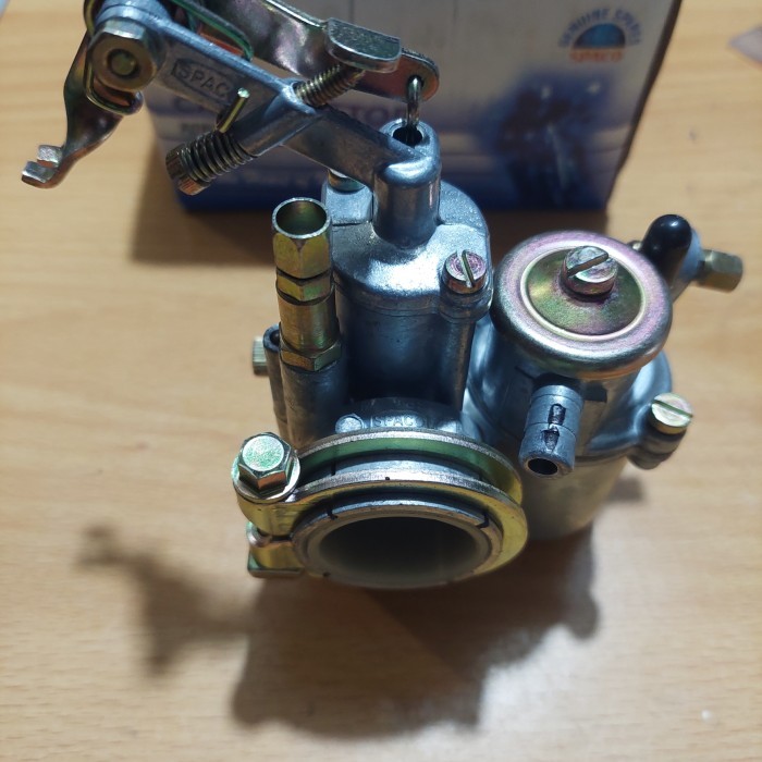 carburetor /carburator bajaj 2tak bajaj merah roda 3 merk SPACO