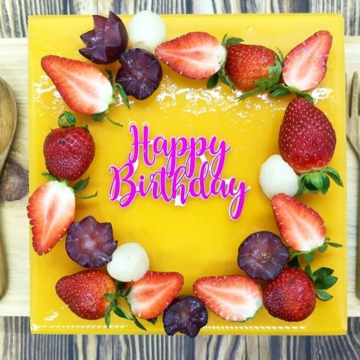 

Pudding Lapis Surabaya Buah
