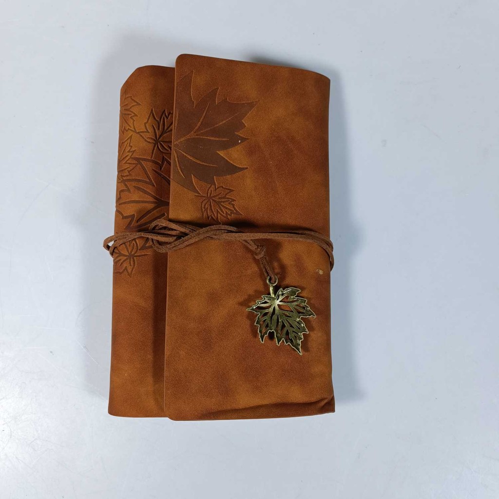 

LATHIFSHP Toddi Buku Catatan Harian Binder Kulit Retro Maple Leaf - LD-A1