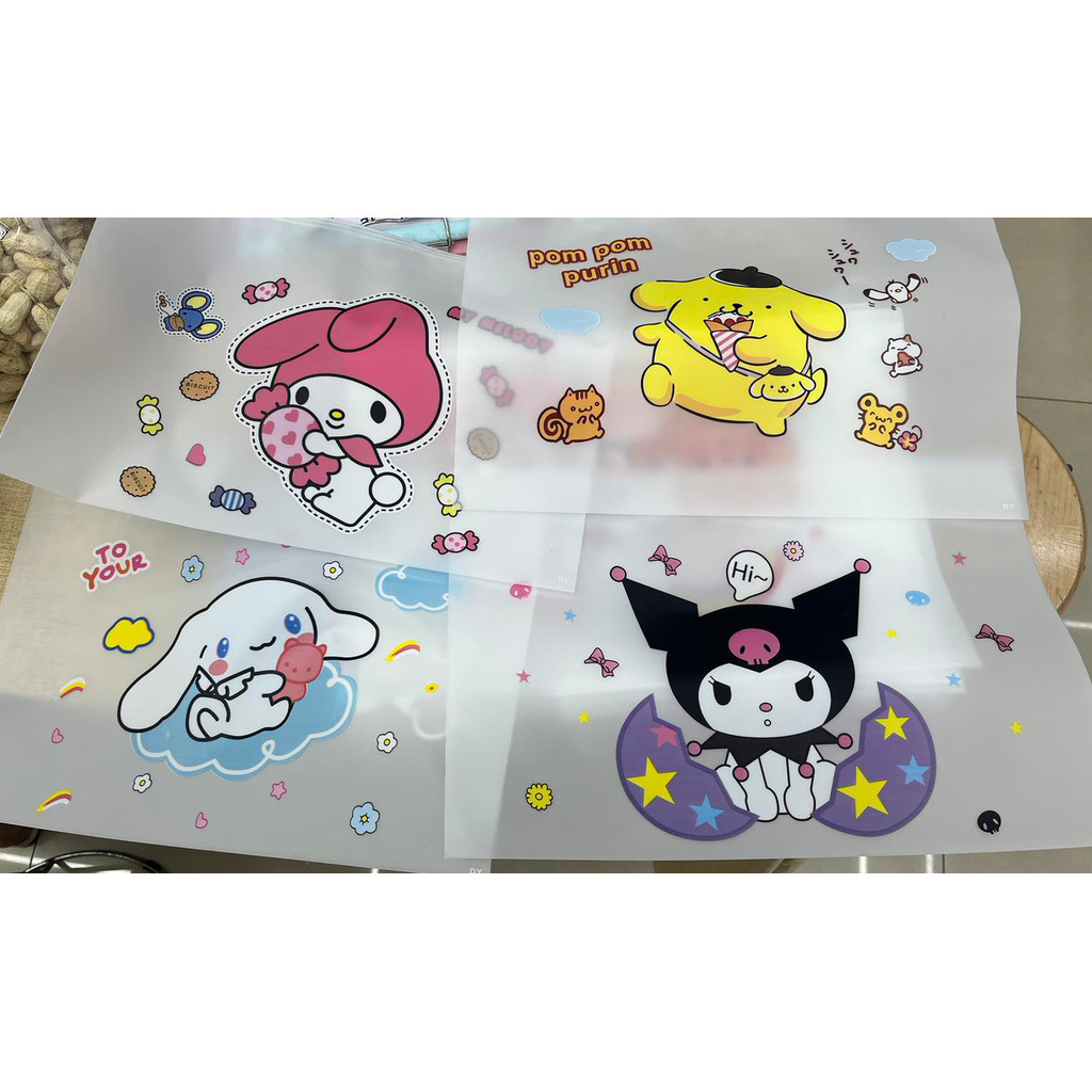 

Zipper Bag Size A4 Folder Dokumen Kertas Motif Sanrio Kuromi Melody Cinnamonroll Serbaguna - OS0437