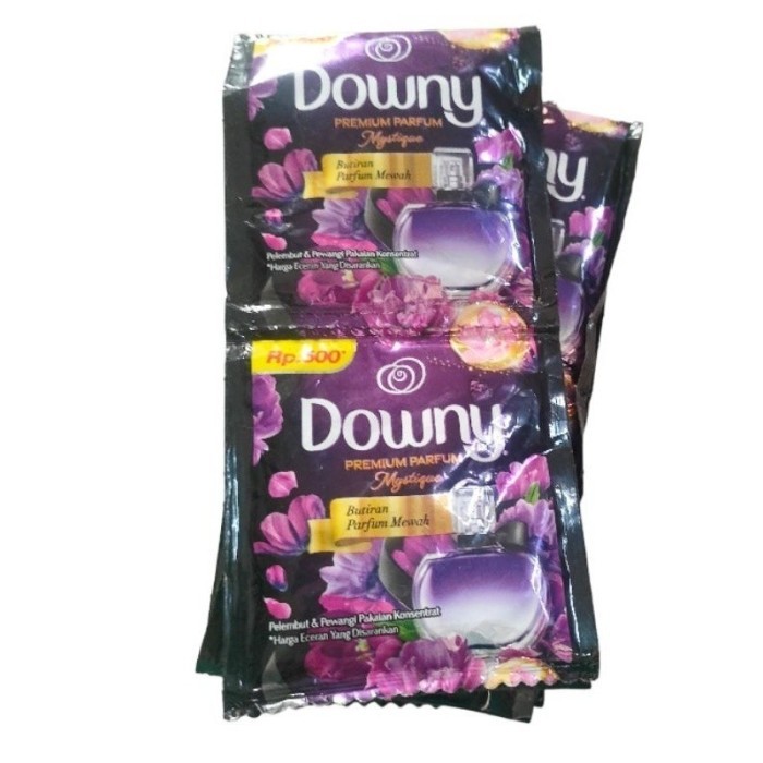 Downy Sachet Pewangi Pakaian 10ml