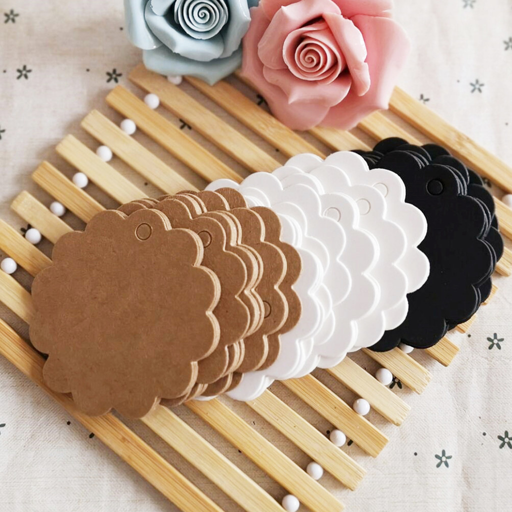 

50pcs Kraft Paper Cards Flower Love Heart Paper Tag Labels Hang Tags Blank for Jewelry Packaging DIY Wedding Party Gift Decor