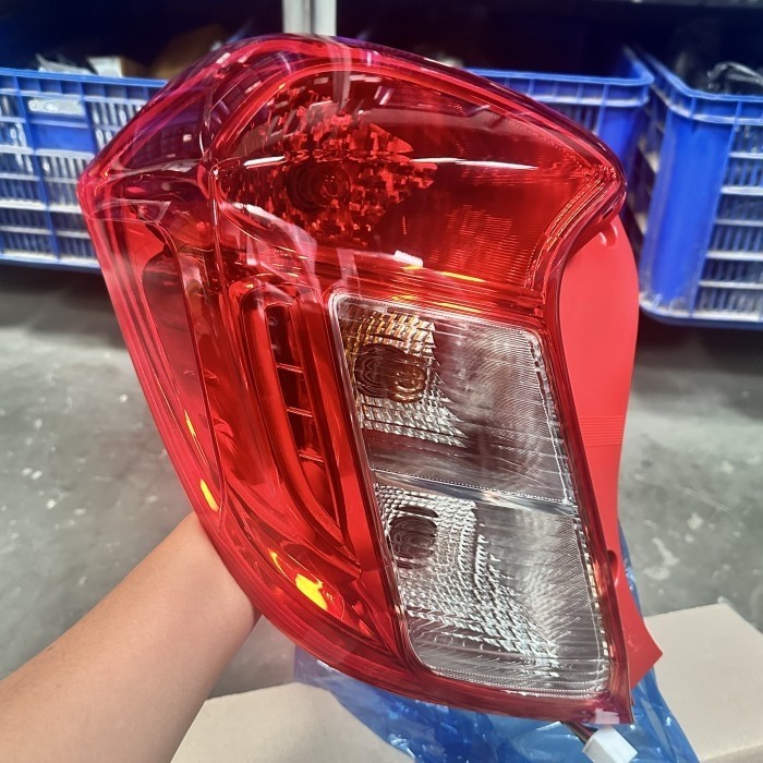 STOPLAMP STOP LAMP LAMPU STOP BELAKANG KIRI CHEVROLET ALL NEW SPARK 1400cc ORIGINAL GM