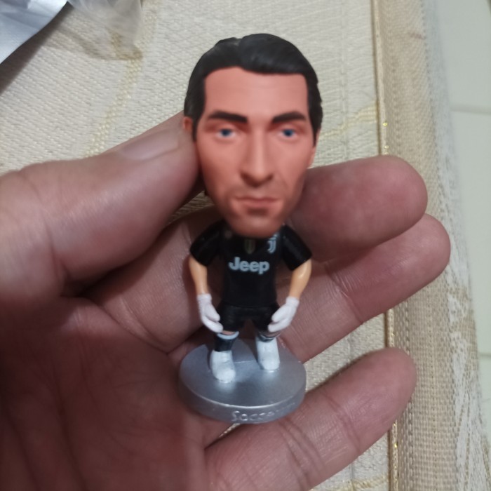 KY562 Buffon Juventus Soccerwe figure