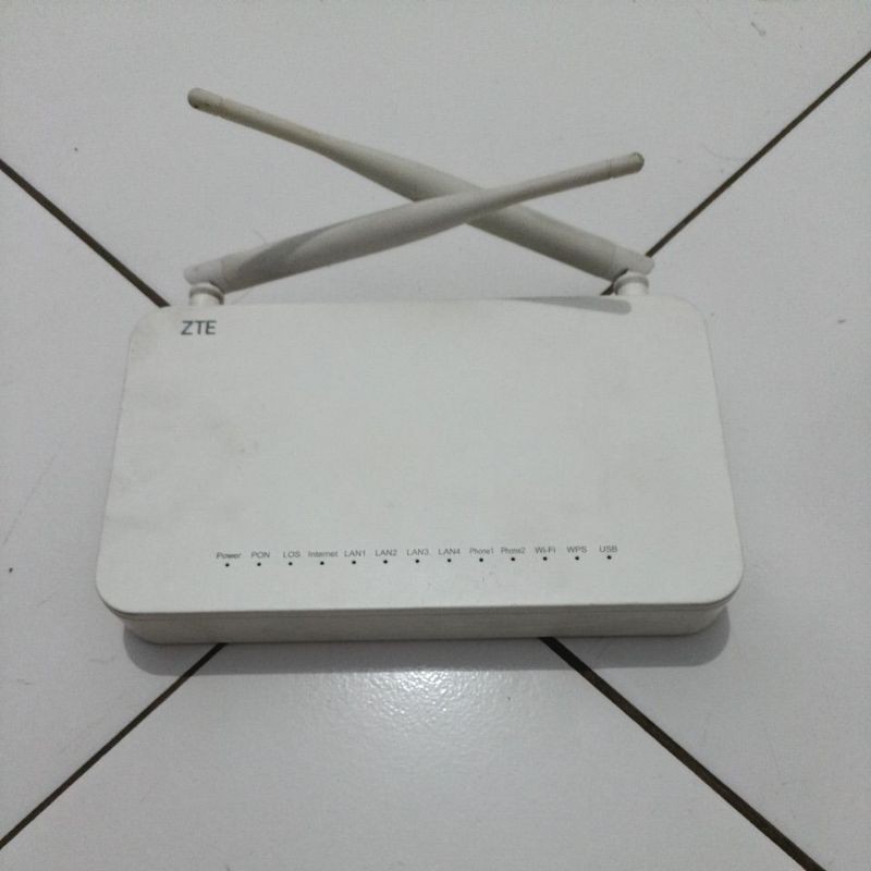 ROUTER ONT ZTE ZXHN F609 V3 + ADAPTOR 12V PORT BIRU/HIJAU BERGARANSI